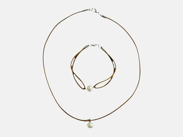 Freshwater Pearl with Leather Band Set (Light Brown)