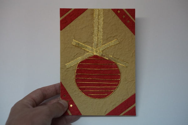 Ball with Golden Bow Hands On
